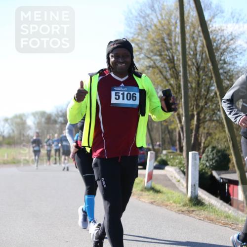 06.04.2025 - 44. Internationalen Wilhelmsburger Insellauf Jannik Wohlers http://msf.ph/oto/7601499 06.04.2025 10:44:49 Laufen 5106, 3868 meine-sportfotos.de