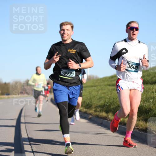 06.04.2025 - 44. Internationalen Wilhelmsburger Insellauf Jannik Wohlers http://msf.ph/oto/7601501 06.04.2025 09:19:43 Laufen 3600, 3599 meine-sportfotos.de