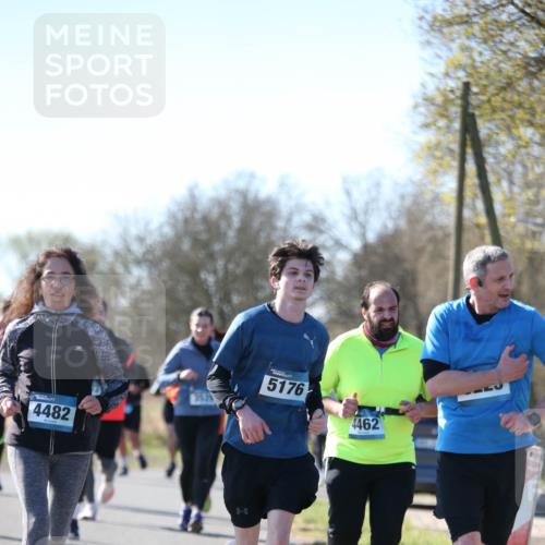 06.04.2025 - 44. Internationalen Wilhelmsburger Insellauf Jannik Wohlers http://msf.ph/oto/7601522 06.04.2025 10:44:56 Laufen 4482, 3529, 5176, 4462 meine-sportfotos.de