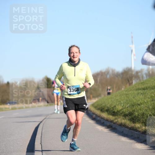 06.04.2025 - 44. Internationalen Wilhelmsburger Insellauf Jannik Wohlers http://msf.ph/oto/7601530 06.04.2025 09:19:44 Laufen 3368, 4548 meine-sportfotos.de