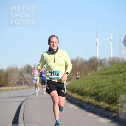 06.04.2025 - 44. Internationalen Wilhelmsburger Insellauf Jannik Wohlers http://msf.ph/oto/7601536 06.04.2025 09:19:44 Laufen 3368, 4548 meine-sportfotos.de