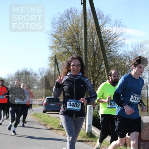 06.04.2025 - 44. Internationalen Wilhelmsburger Insellauf Jannik Wohlers http://msf.ph/oto/7601542 06.04.2025 10:44:59 Laufen 35, 30, 4482, 4462, 5176 meine-sportfotos.de