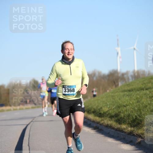 06.04.2025 - 44. Internationalen Wilhelmsburger Insellauf Jannik Wohlers http://msf.ph/oto/7601544 06.04.2025 09:19:44 Laufen 3368, 45 meine-sportfotos.de
