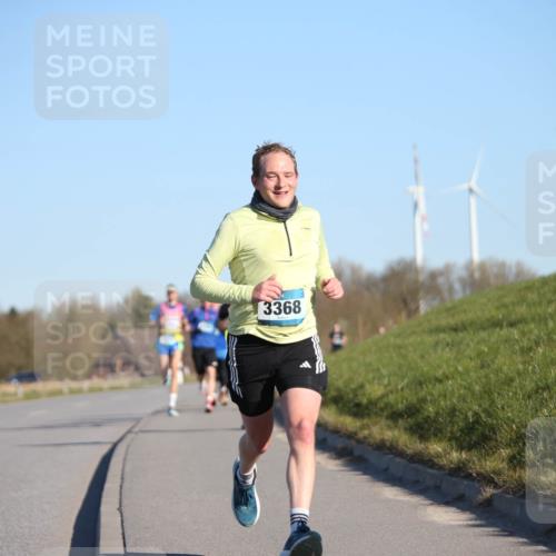 06.04.2025 - 44. Internationalen Wilhelmsburger Insellauf Jannik Wohlers http://msf.ph/oto/7601560 06.04.2025 09:19:44 Laufen 3368 meine-sportfotos.de