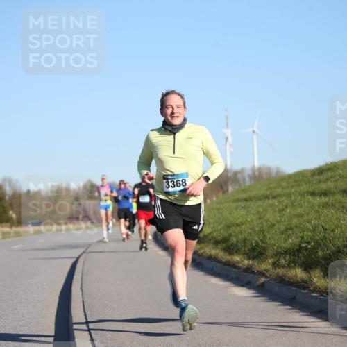 06.04.2025 - 44. Internationalen Wilhelmsburger Insellauf Jannik Wohlers http://msf.ph/oto/7601590 06.04.2025 09:19:45 Laufen 3368 meine-sportfotos.de
