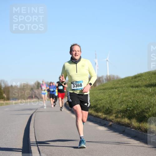06.04.2025 - 44. Internationalen Wilhelmsburger Insellauf Jannik Wohlers http://msf.ph/oto/7601598 06.04.2025 09:19:45 Laufen 3368 meine-sportfotos.de