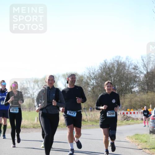 06.04.2025 - 44. Internationalen Wilhelmsburger Insellauf Jannik Wohlers http://msf.ph/oto/7601603 06.04.2025 10:45:07 Laufen 33, 4512, 3627, 3098 meine-sportfotos.de