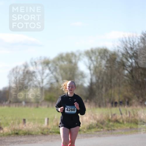 06.04.2025 - 44. Internationalen Wilhelmsburger Insellauf Jannik Wohlers http://msf.ph/oto/7601696 06.04.2025 10:45:21 Laufen 4260 meine-sportfotos.de