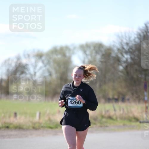 06.04.2025 - 44. Internationalen Wilhelmsburger Insellauf Jannik Wohlers http://msf.ph/oto/7601707 06.04.2025 10:45:22 Laufen 4260 meine-sportfotos.de