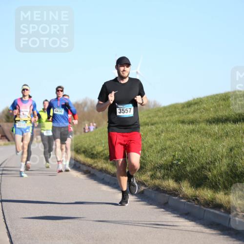 06.04.2025 - 44. Internationalen Wilhelmsburger Insellauf Jannik Wohlers http://msf.ph/oto/7601724 06.04.2025 09:19:49 Laufen 4430, 3557 meine-sportfotos.de
