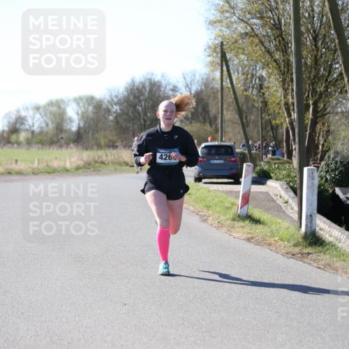 06.04.2025 - 44. Internationalen Wilhelmsburger Insellauf Jannik Wohlers http://msf.ph/oto/7601735 06.04.2025 10:45:25 Laufen 426 meine-sportfotos.de