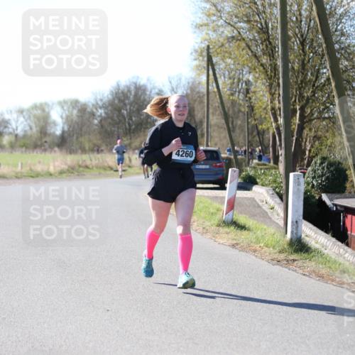 06.04.2025 - 44. Internationalen Wilhelmsburger Insellauf Jannik Wohlers http://msf.ph/oto/7601744 06.04.2025 10:45:25 Laufen 4260, 1, 4773 meine-sportfotos.de