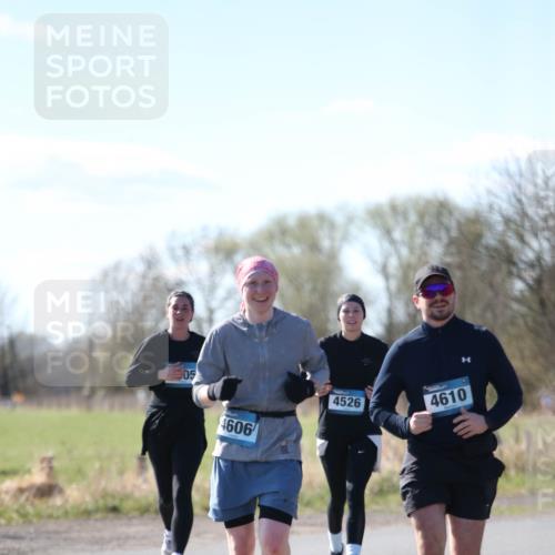 06.04.2025 - 44. Internationalen Wilhelmsburger Insellauf Jannik Wohlers http://msf.ph/oto/7601750 06.04.2025 10:45:37 Laufen 05, 4606, 4526, 4610 meine-sportfotos.de