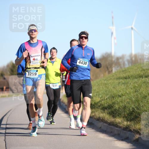 06.04.2025 - 44. Internationalen Wilhelmsburger Insellauf Jannik Wohlers http://msf.ph/oto/7601759 06.04.2025 09:19:50 Laufen 4430, 3259, 4096 meine-sportfotos.de