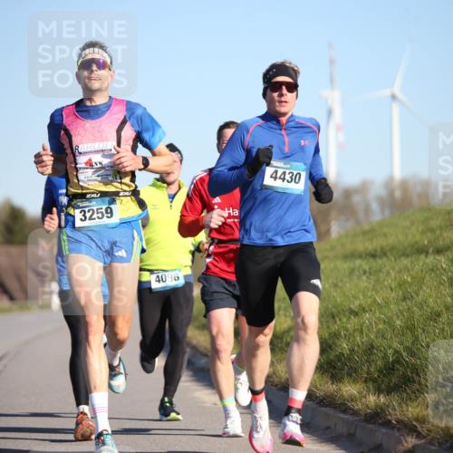 06.04.2025 - 44. Internationalen Wilhelmsburger Insellauf Jannik Wohlers http://msf.ph/oto/7601794 06.04.2025 09:19:51 Laufen 3259, 4096, 4430 meine-sportfotos.de