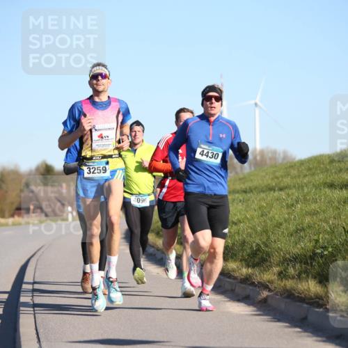 06.04.2025 - 44. Internationalen Wilhelmsburger Insellauf Jannik Wohlers http://msf.ph/oto/7601821 06.04.2025 09:19:51 Laufen 3259, 1096, 4430 meine-sportfotos.de