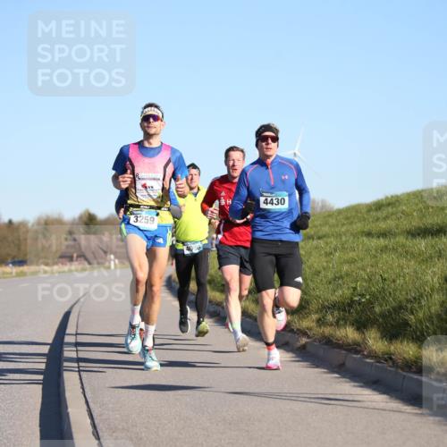 06.04.2025 - 44. Internationalen Wilhelmsburger Insellauf Jannik Wohlers http://msf.ph/oto/7601854 06.04.2025 09:19:51 Laufen 3259, 4096, 4430 meine-sportfotos.de