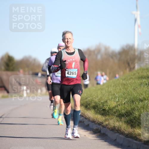 06.04.2025 - 44. Internationalen Wilhelmsburger Insellauf Jannik Wohlers http://msf.ph/oto/7602017 06.04.2025 09:20:09 Laufen 399, 4265 meine-sportfotos.de