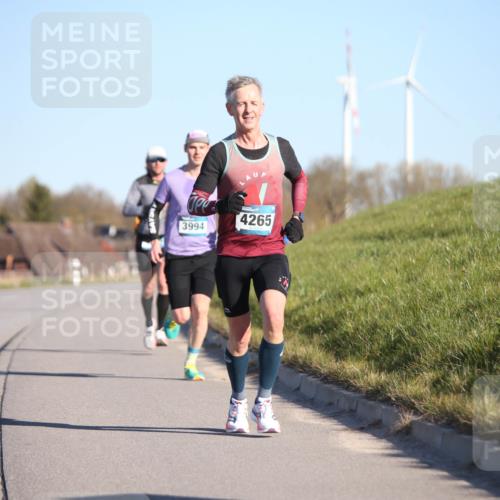 06.04.2025 - 44. Internationalen Wilhelmsburger Insellauf Jannik Wohlers http://msf.ph/oto/7602045 06.04.2025 09:20:10 Laufen 3994, 4265 meine-sportfotos.de