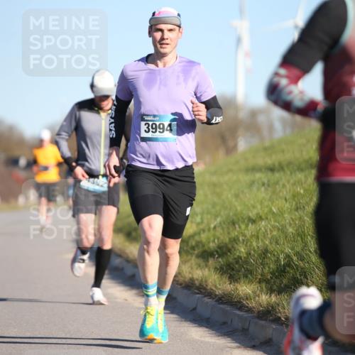 06.04.2025 - 44. Internationalen Wilhelmsburger Insellauf Jannik Wohlers http://msf.ph/oto/7602091 06.04.2025 09:20:12 Laufen 3994, 4265 meine-sportfotos.de