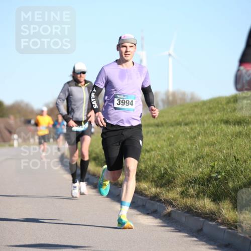06.04.2025 - 44. Internationalen Wilhelmsburger Insellauf Jannik Wohlers http://msf.ph/oto/7602120 06.04.2025 09:20:13 Laufen 3994, 426 meine-sportfotos.de