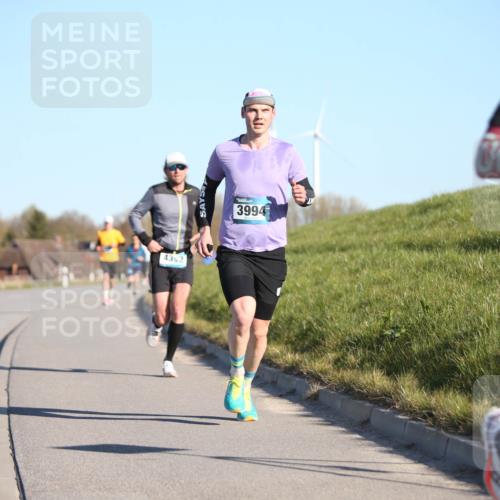 06.04.2025 - 44. Internationalen Wilhelmsburger Insellauf Jannik Wohlers http://msf.ph/oto/7602130 06.04.2025 09:20:13 Laufen 4392, 3994, 426 meine-sportfotos.de