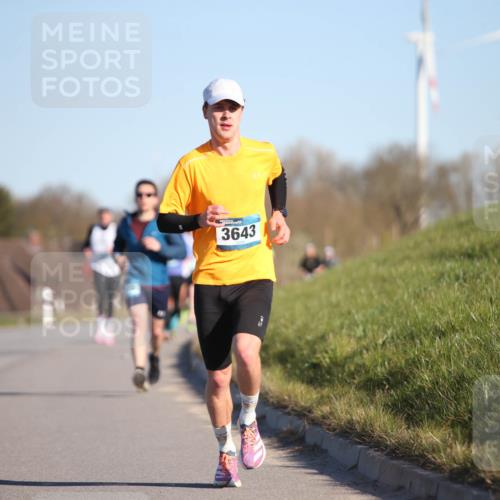 06.04.2025 - 44. Internationalen Wilhelmsburger Insellauf Jannik Wohlers http://msf.ph/oto/7602208 06.04.2025 09:20:19 Laufen 3643 meine-sportfotos.de