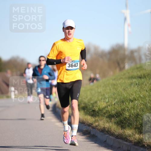 06.04.2025 - 44. Internationalen Wilhelmsburger Insellauf Jannik Wohlers http://msf.ph/oto/7602212 06.04.2025 09:20:20 Laufen 3643 meine-sportfotos.de