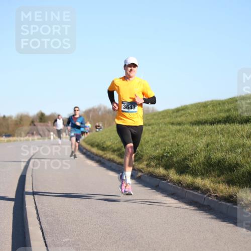 06.04.2025 - 44. Internationalen Wilhelmsburger Insellauf Jannik Wohlers http://msf.ph/oto/7602292 06.04.2025 09:20:21 Laufen 3643 meine-sportfotos.de