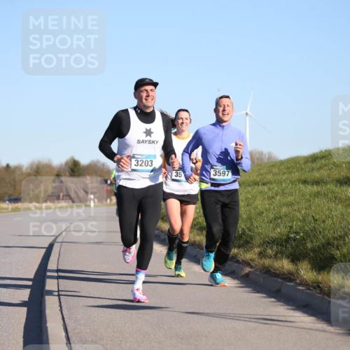 06.04.2025 - 44. Internationalen Wilhelmsburger Insellauf Jannik Wohlers http://msf.ph/oto/7602477 06.04.2025 09:20:31 Laufen 3203, 35, 3597 meine-sportfotos.de