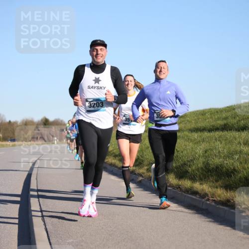 06.04.2025 - 44. Internationalen Wilhelmsburger Insellauf Jannik Wohlers http://msf.ph/oto/7602527 06.04.2025 09:20:32 Laufen 3203, 35, 35 meine-sportfotos.de