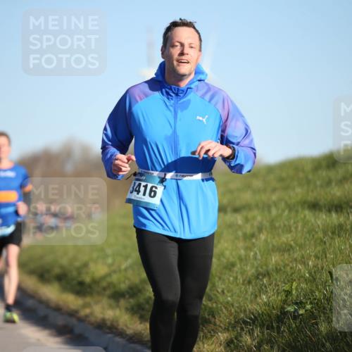 06.04.2025 - 44. Internationalen Wilhelmsburger Insellauf Jannik Wohlers http://msf.ph/oto/7602682 06.04.2025 09:20:36 Laufen 3416 meine-sportfotos.de