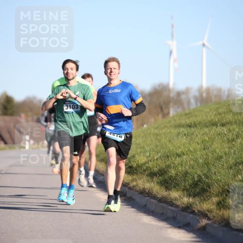 06.04.2025 - 44. Internationalen Wilhelmsburger Insellauf Jannik Wohlers http://msf.ph/oto/7602753 06.04.2025 09:20:38 Laufen 3103, 4416 meine-sportfotos.de