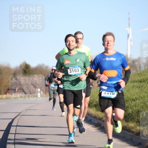 06.04.2025 - 44. Internationalen Wilhelmsburger Insellauf Jannik Wohlers http://msf.ph/oto/7602793 06.04.2025 09:20:38 Laufen 3103, 4416 meine-sportfotos.de