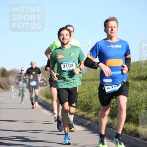 06.04.2025 - 44. Internationalen Wilhelmsburger Insellauf Jannik Wohlers http://msf.ph/oto/7602848 06.04.2025 09:20:40 Laufen 3103 meine-sportfotos.de