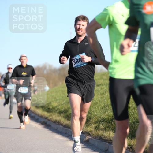 06.04.2025 - 44. Internationalen Wilhelmsburger Insellauf Jannik Wohlers http://msf.ph/oto/7602885 06.04.2025 09:20:41 Laufen 4514, 386, 3103 meine-sportfotos.de