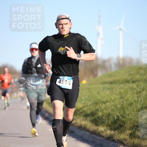 06.04.2025 - 44. Internationalen Wilhelmsburger Insellauf Jannik Wohlers http://msf.ph/oto/7602960 06.04.2025 09:20:43 Laufen 4514 meine-sportfotos.de
