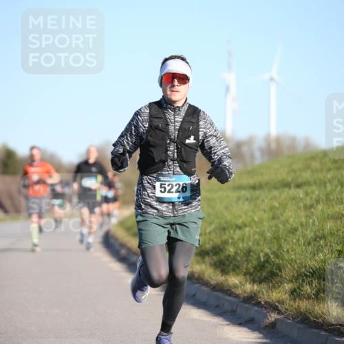 06.04.2025 - 44. Internationalen Wilhelmsburger Insellauf Jannik Wohlers http://msf.ph/oto/7603019 06.04.2025 09:20:45 Laufen 5226 meine-sportfotos.de