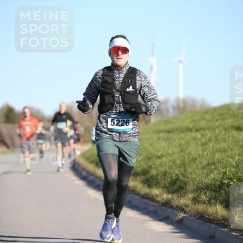 06.04.2025 - 44. Internationalen Wilhelmsburger Insellauf Jannik Wohlers http://msf.ph/oto/7603024 06.04.2025 09:20:45 Laufen 5226 meine-sportfotos.de
