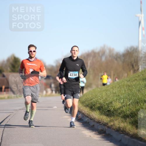 06.04.2025 - 44. Internationalen Wilhelmsburger Insellauf Jannik Wohlers http://msf.ph/oto/7603059 06.04.2025 09:20:47 Laufen 4230 meine-sportfotos.de