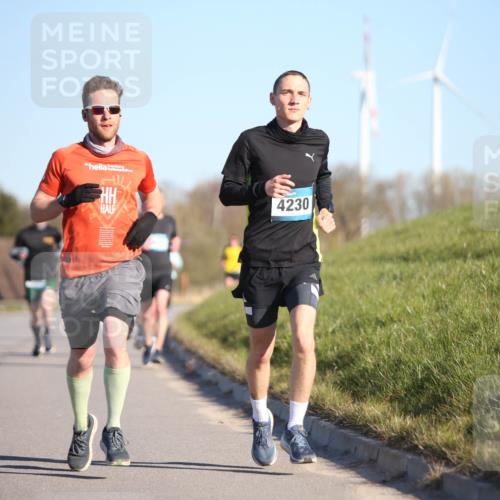 06.04.2025 - 44. Internationalen Wilhelmsburger Insellauf Jannik Wohlers http://msf.ph/oto/7603107 06.04.2025 09:20:50 Laufen 4230 meine-sportfotos.de