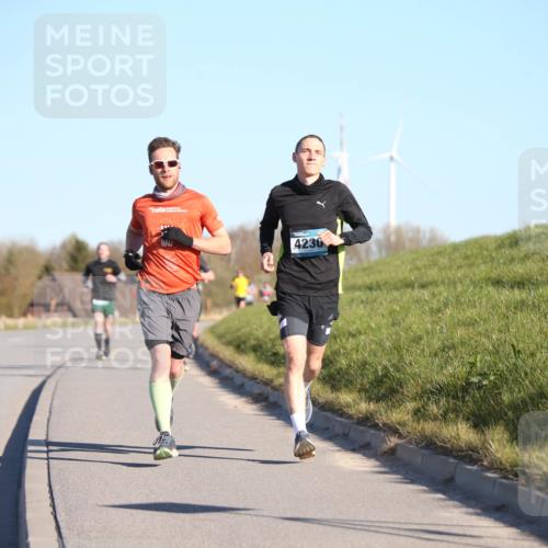 06.04.2025 - 44. Internationalen Wilhelmsburger Insellauf Jannik Wohlers http://msf.ph/oto/7603144 06.04.2025 09:20:50 Laufen 4230 meine-sportfotos.de
