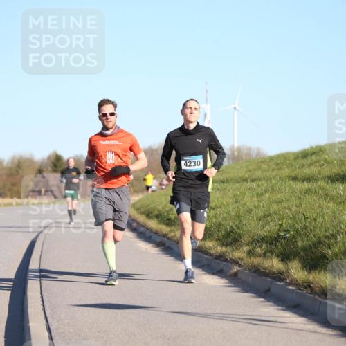 06.04.2025 - 44. Internationalen Wilhelmsburger Insellauf Jannik Wohlers http://msf.ph/oto/7603148 06.04.2025 09:20:50 Laufen 4230 meine-sportfotos.de