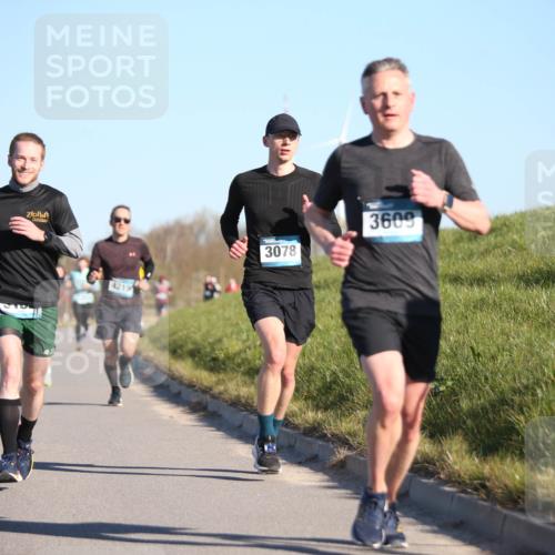 06.04.2025 - 44. Internationalen Wilhelmsburger Insellauf Jannik Wohlers http://msf.ph/oto/7603262 06.04.2025 09:20:56 Laufen 4215, 3078, 3609 meine-sportfotos.de