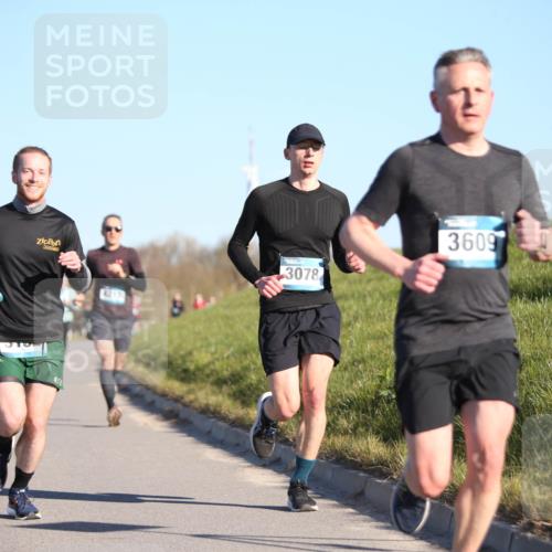 06.04.2025 - 44. Internationalen Wilhelmsburger Insellauf Jannik Wohlers http://msf.ph/oto/7603281 06.04.2025 09:20:57 Laufen 4215, 3078, 3609 meine-sportfotos.de