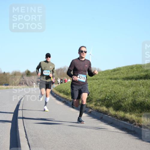 06.04.2025 - 44. Internationalen Wilhelmsburger Insellauf Jannik Wohlers http://msf.ph/oto/7603346 06.04.2025 09:20:59 Laufen 4059, 4215 meine-sportfotos.de