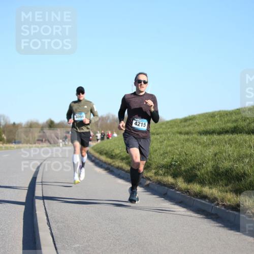 06.04.2025 - 44. Internationalen Wilhelmsburger Insellauf Jannik Wohlers http://msf.ph/oto/7603361 06.04.2025 09:20:59 Laufen 4059, 4215 meine-sportfotos.de