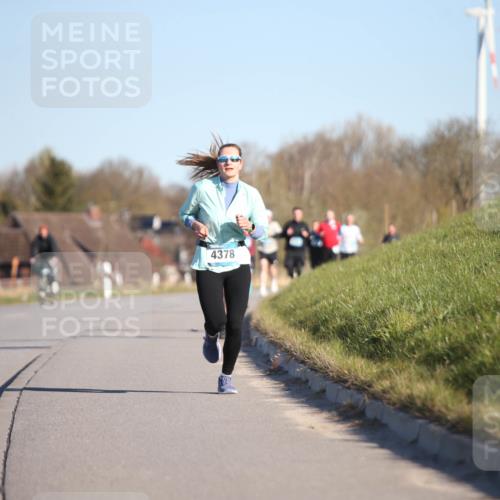 06.04.2025 - 44. Internationalen Wilhelmsburger Insellauf Jannik Wohlers http://msf.ph/oto/7603414 06.04.2025 09:21:02 Laufen 4378 meine-sportfotos.de