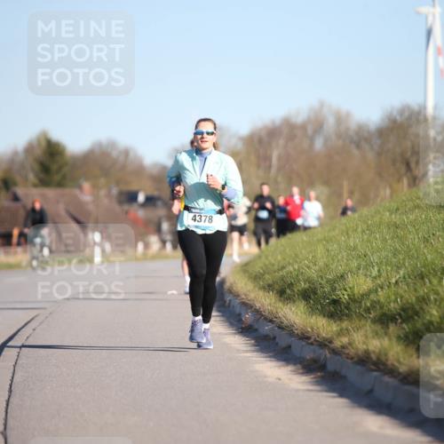 06.04.2025 - 44. Internationalen Wilhelmsburger Insellauf Jannik Wohlers http://msf.ph/oto/7603424 06.04.2025 09:21:02 Laufen 4378 meine-sportfotos.de