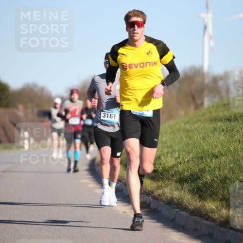 06.04.2025 - 44. Internationalen Wilhelmsburger Insellauf Jannik Wohlers http://msf.ph/oto/7603529 06.04.2025 09:21:08 Laufen 3161 meine-sportfotos.de
